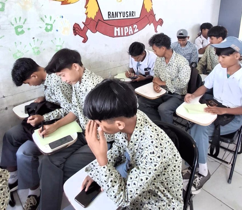 Tumbuhkan Minat Baca, SMAN 1 Banyusari Karawang Gelar Kegiatan Literasi