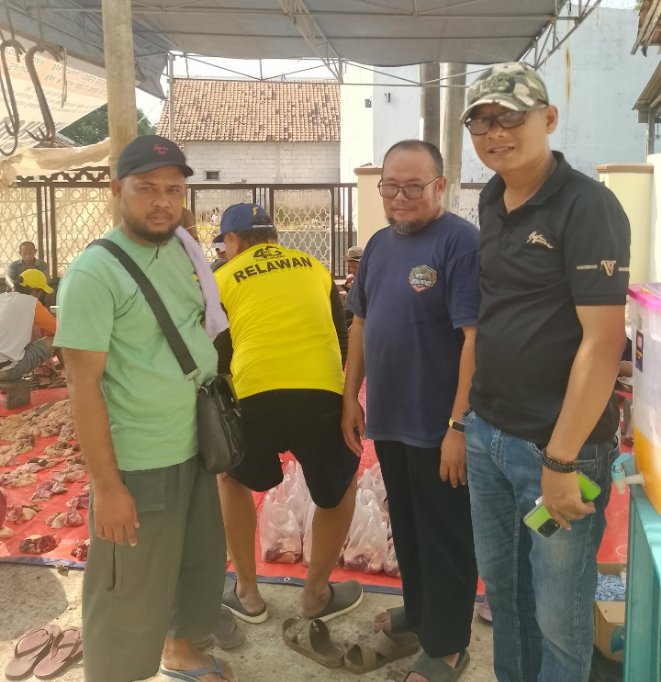 Masjid Almagfiroh Wanci Mekar Salurkan 370 Bungkus Paket Qurban Sesuai Data di Kartu Keluarga