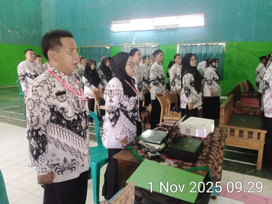 Kosasih Kembali Terpilih Jadi Sekretaris PGRI Cilamaya Wetan di Bawah Kepemimpinan Agus Setiawan