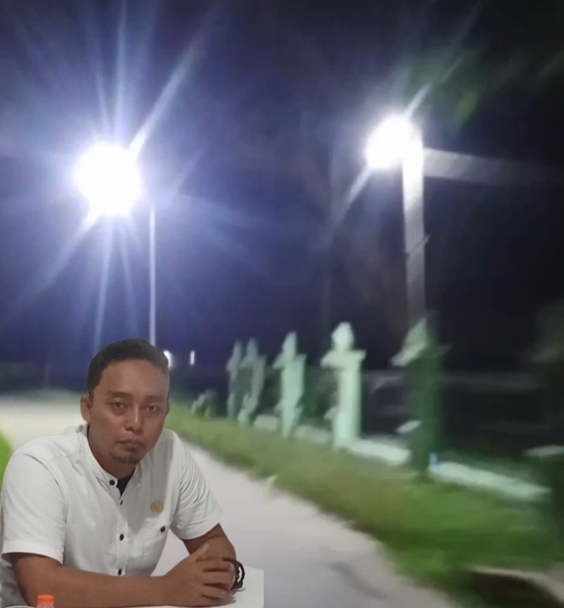 Warga Cikakap Ucapkan Terima Kasih, Jalan Menuju Karang Tengah Kini Terang Berkat PJ Kades Mekarasih Yasser Arafat