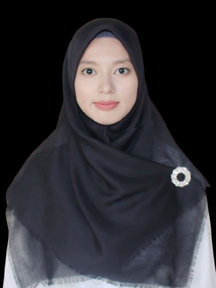Sekolah Kecil, Prestasi Besar: Winni Fauziah Guru SDN Cilamaya IV Raih Juara 1 Guru Berprestasi Cilamaya Wetan