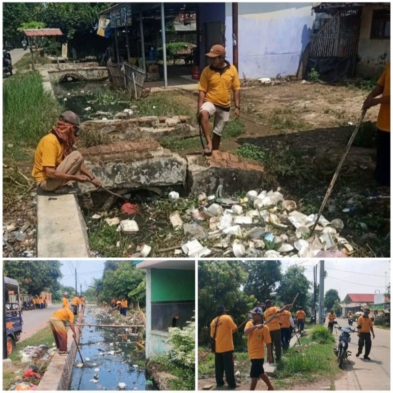 Pemdes Sukakerta Cilamaya Wetan Gelar Jumsih di Dusun Cermin Barat, Bersihkan Saluran Air dari Tumpukan Sampah